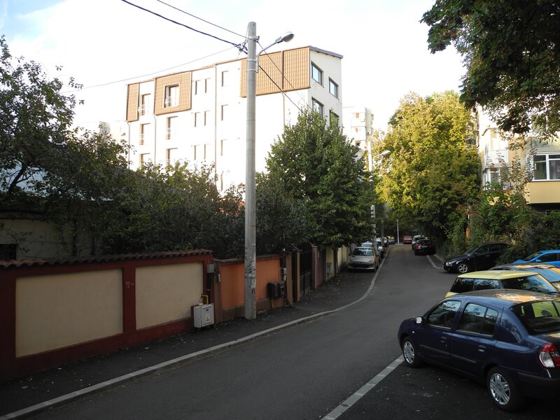 Crangasi, str. Padureni, 3 min. parc si metrou, piata